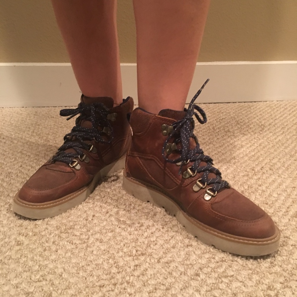 Leather Timberland boots size 7